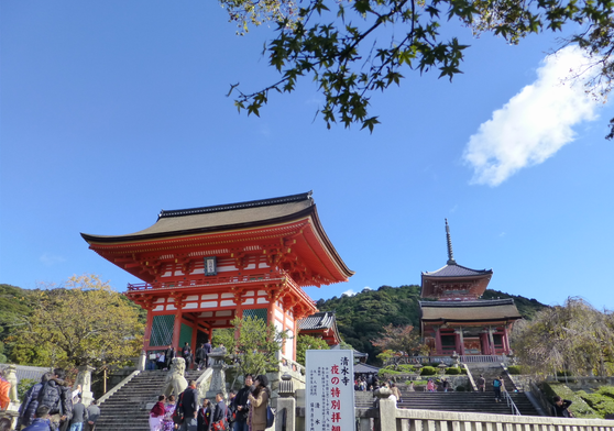 Kiyomizu-dera temple in Kyoto