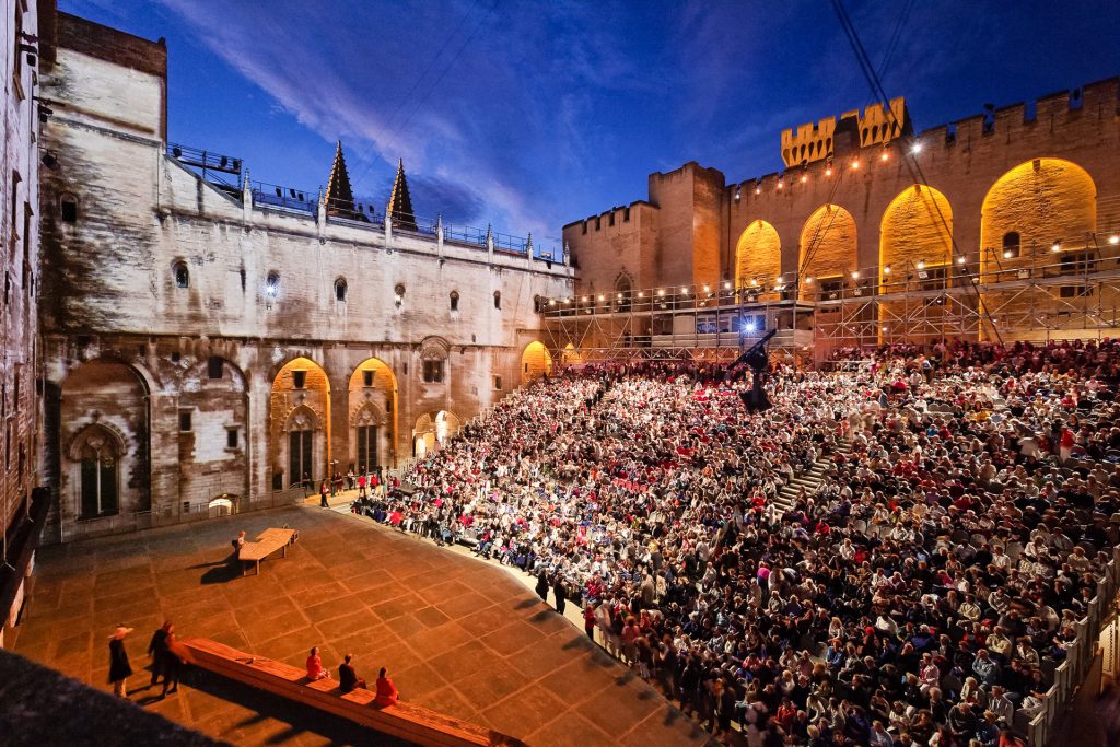 2 Days in Avignon: Itinerary with Top 10 Things to Do - BonAdvisor