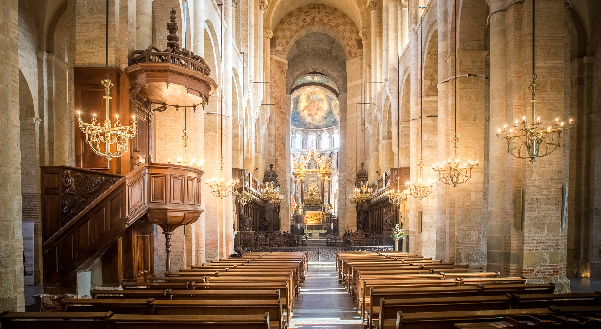 The interior of Saint-Sernin Basilica - 3 days in Toulouse itinerary