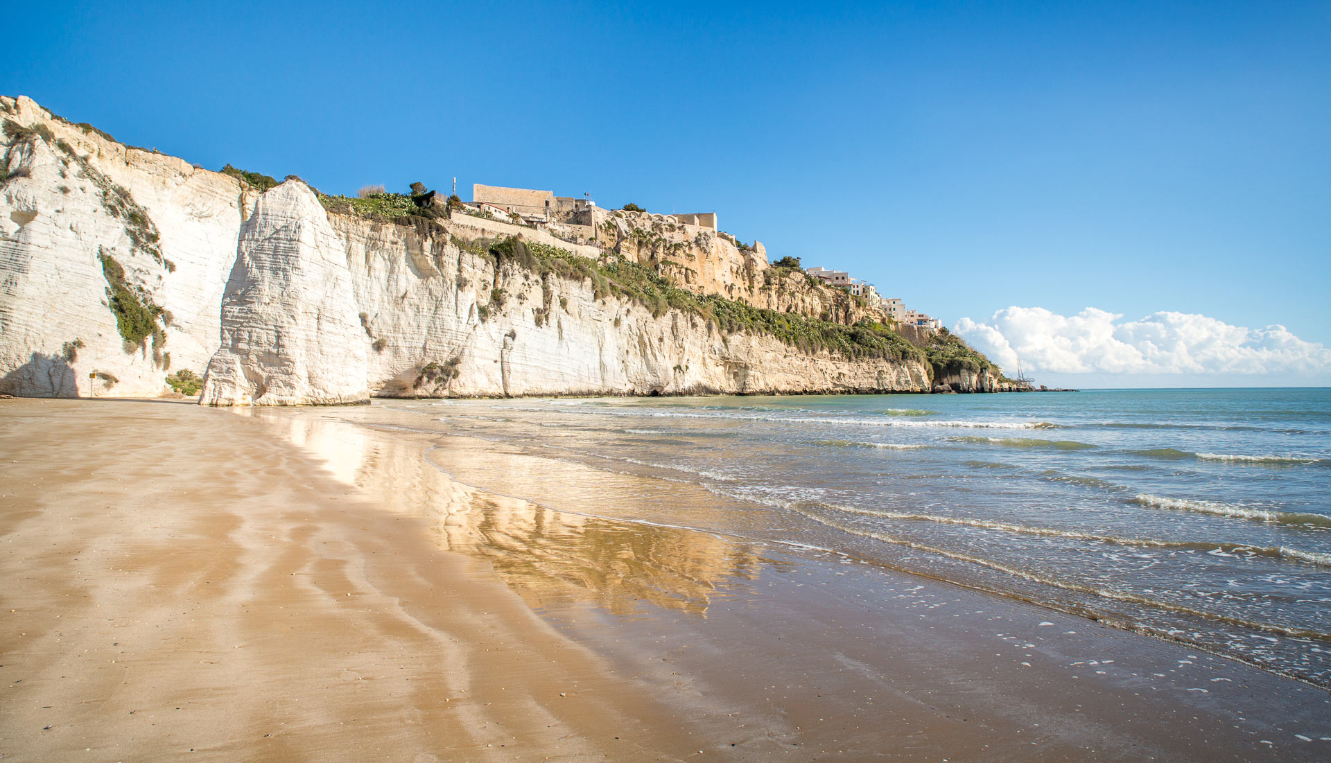 The beach of Vieste and the Pizzomunno, Gargano National Park
