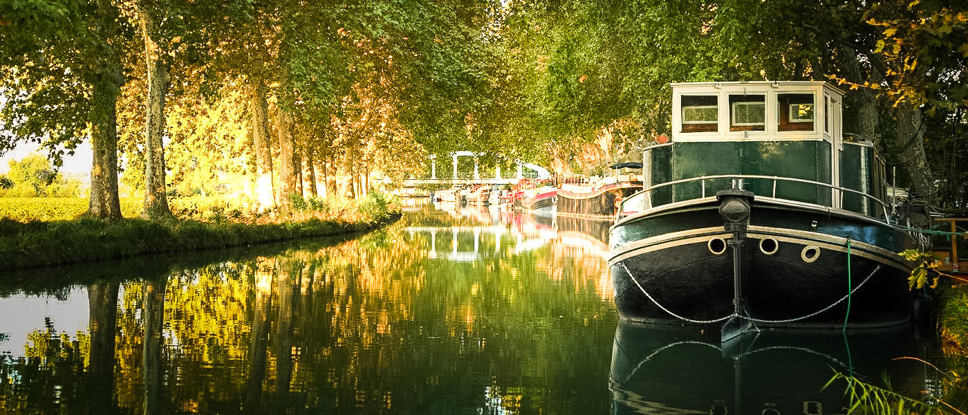 Take a cruise on the Canal du Midi in Carcassonne