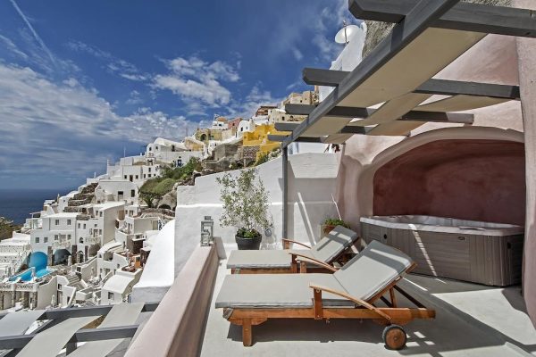 Where To Stay In Santorini The Best Hotels To Stay Bonadvisor