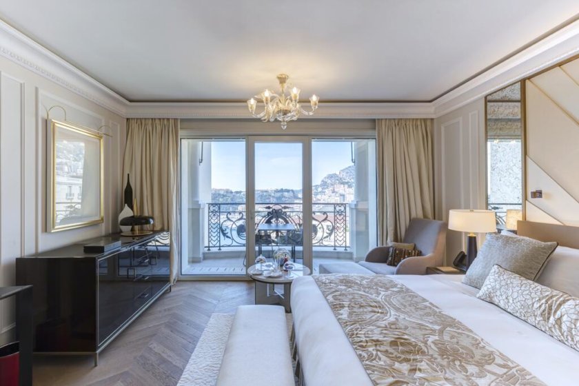 Hotel-de-Paris-Monte-Carlo-Week-end-de-luxe-a-Monaco-840x560-1