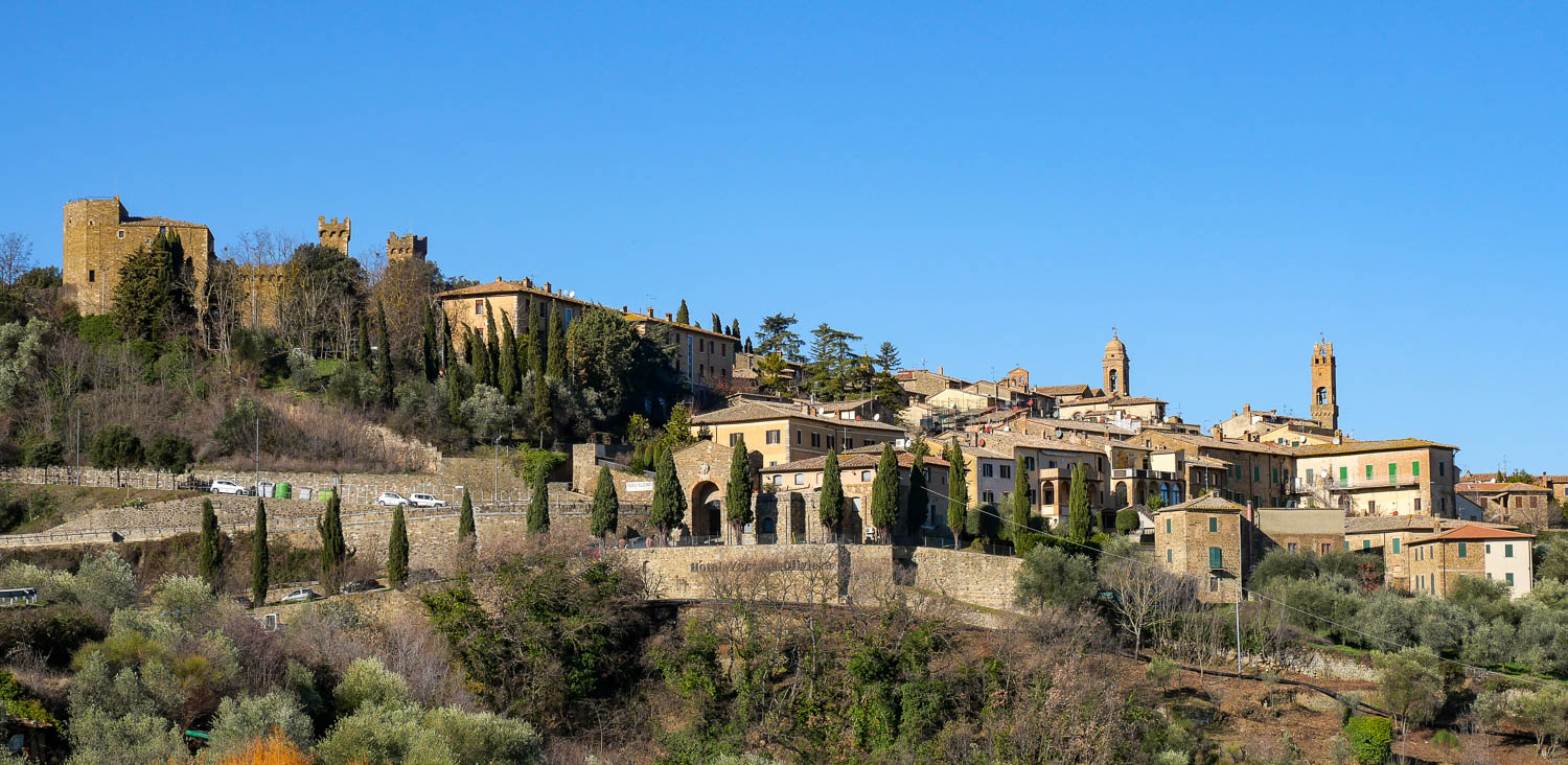 Montalcino - Tuscany itinerary - Tuscany things to do
