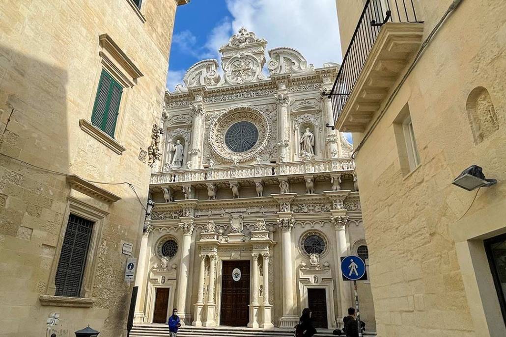 Basilica di Santa Croce - Best accommodation in Lecce