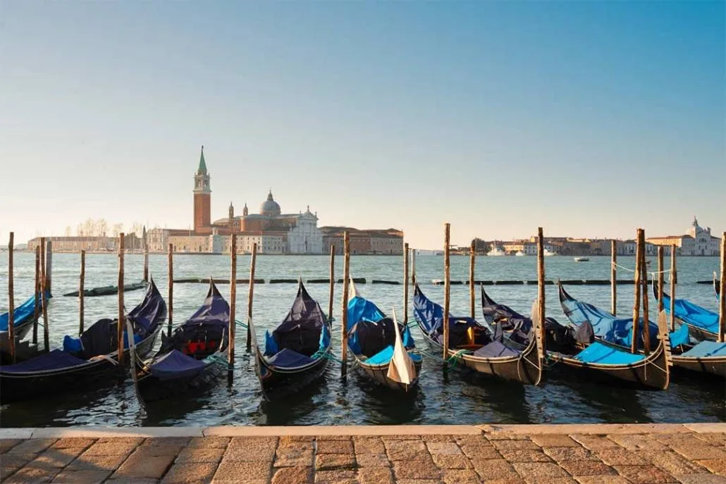 Isola-di-San-Giorgio-da-Riva-degli-Schiavoni-Venezia-1030x687-1