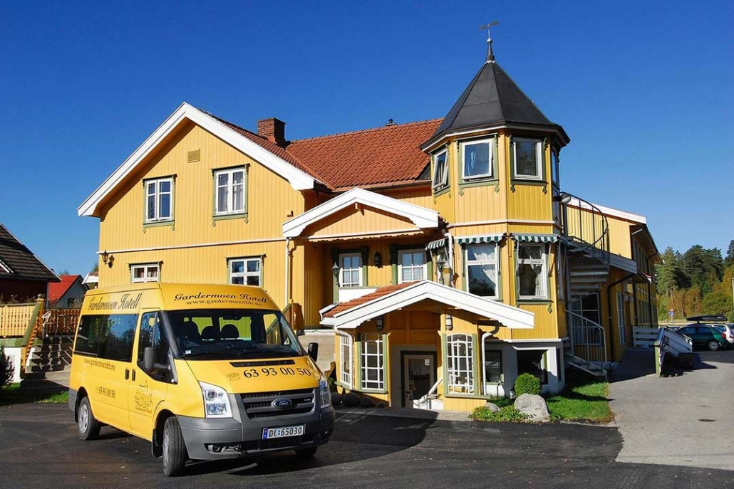 Itinerario-di-viaggio-in-Norvegia-on-the-road-1030x687-1