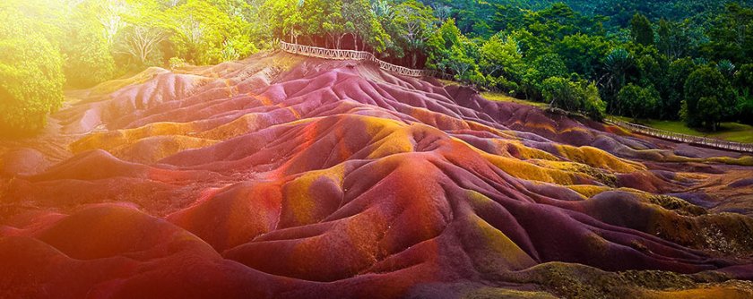 The Earth of 7 colors - what to see in Mauritius