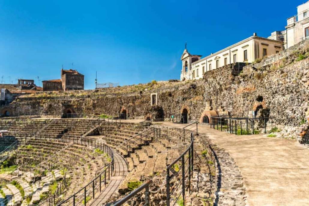 Anfiteatro-romani-Catania-1030x687-1