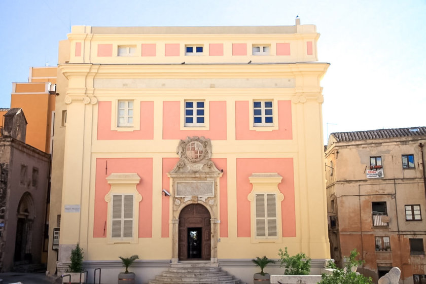 Palazzo-di-citta-Cagliari-840x560-1