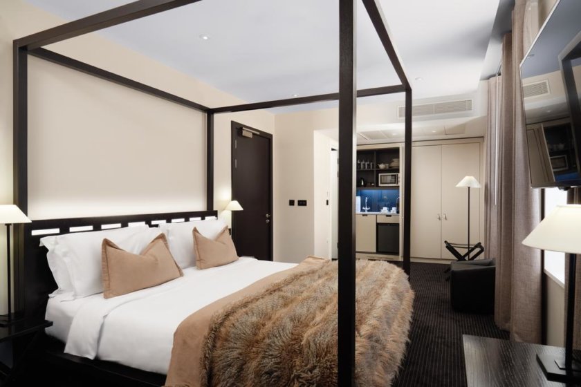 hotel to stay in London