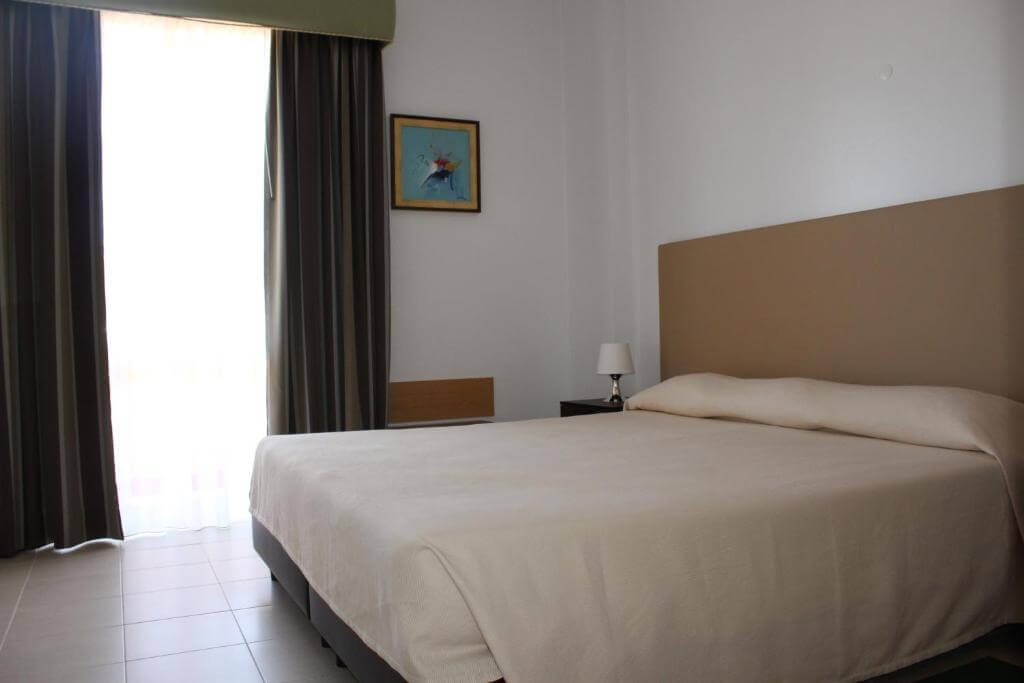 hotel-santa-catarina-algarve-portimao-portugal-quarto-casal