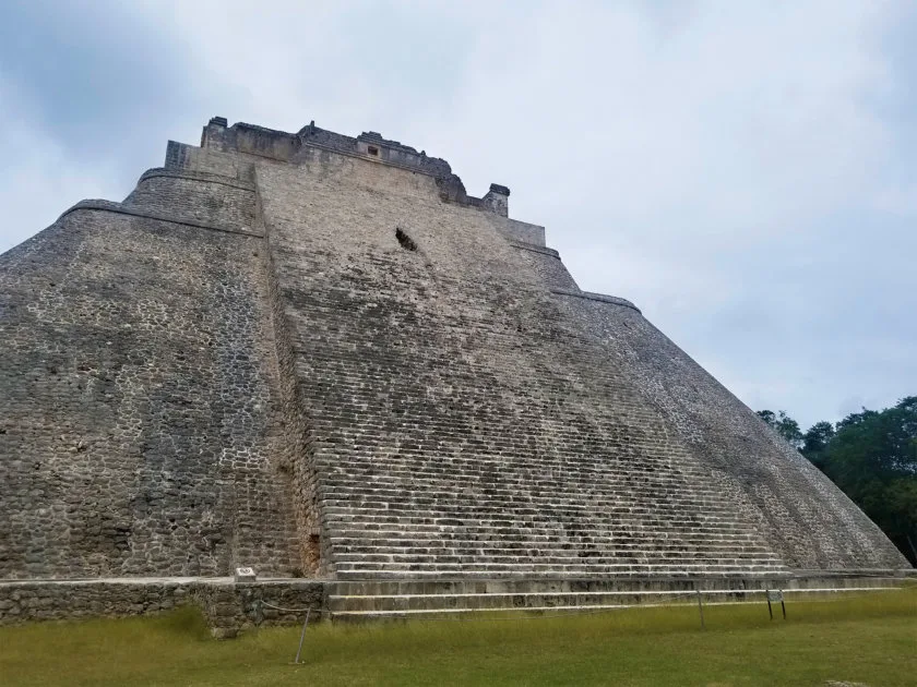 The Pyramid of the Diviner