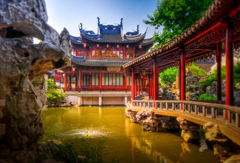 one of the pavilions of Yuyuan Garden