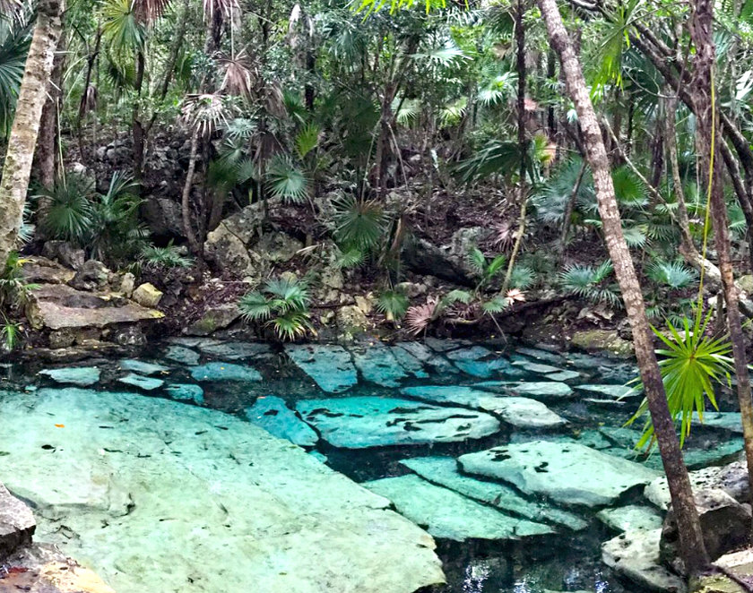 The rocks of Cenote Azul