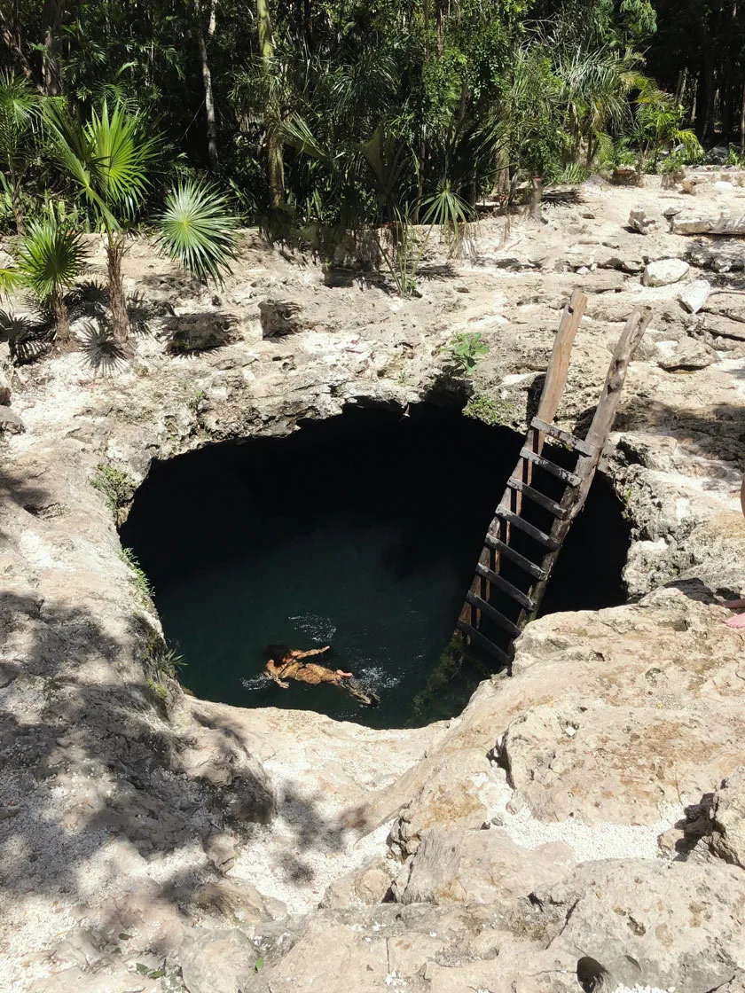 Calavera cenote