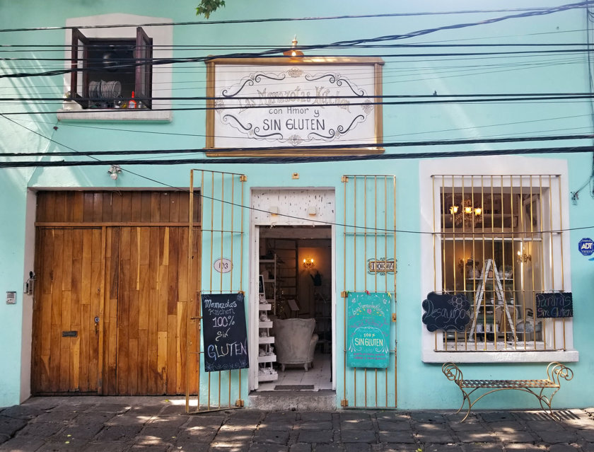 Bohemian cafe on Francisco Sosa street